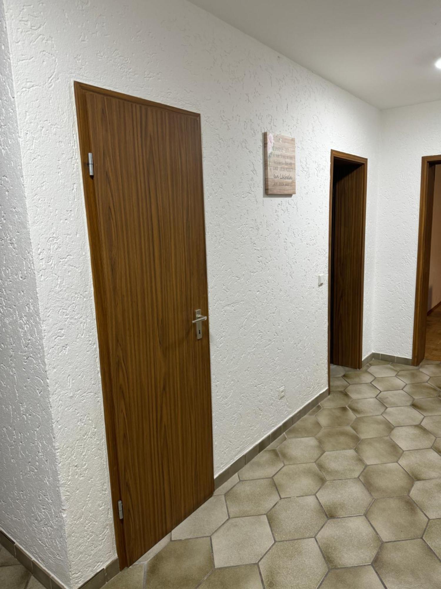 Werne Laras Voll Ausgestattete Gartenwohnung Mit Wlan Und Tv מראה חיצוני תמונה